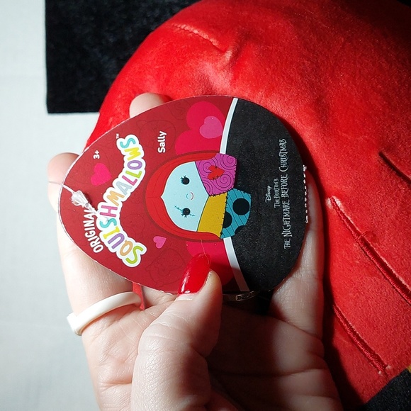 Squishmallow Sally nightmare before Christmas 8 inch - Picture 4 of 4